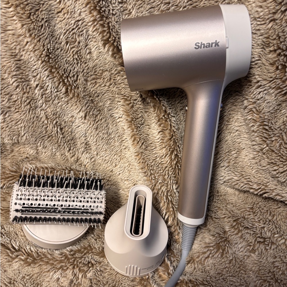 Shark Silver Hair Dryer with Attachments